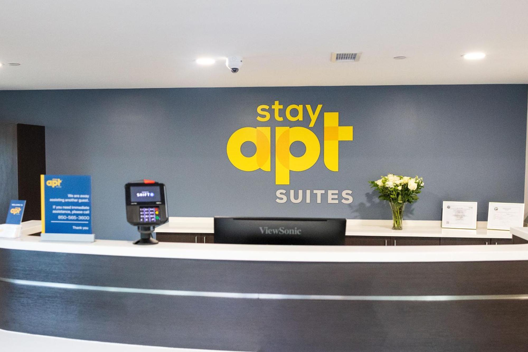 Stayapt Suites Charlotte North Huntersville Kültér fotó